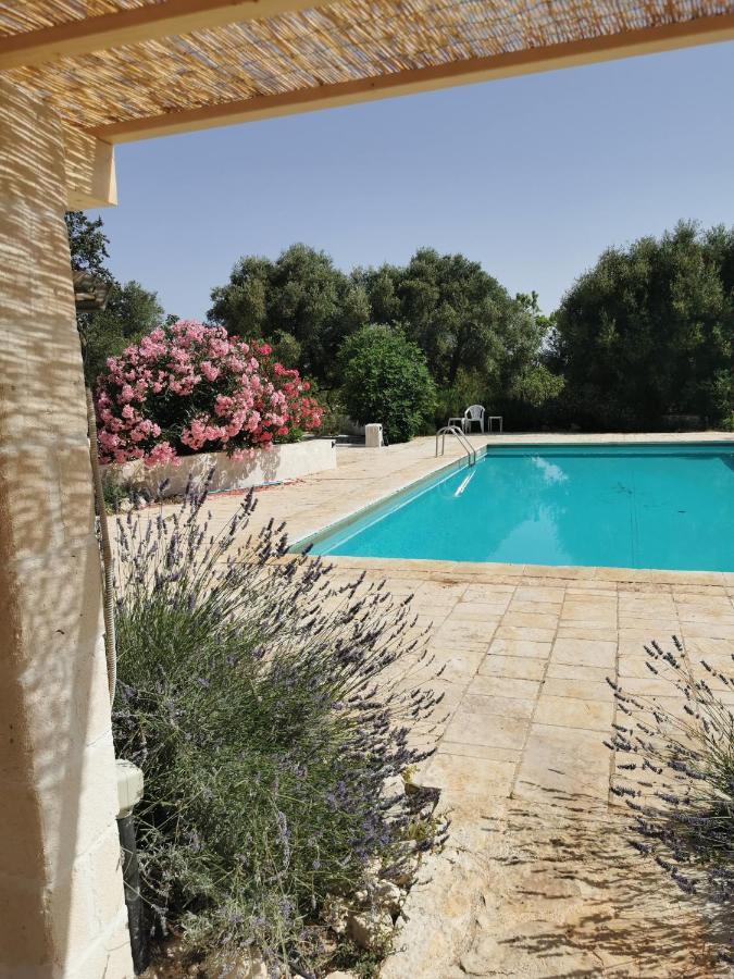 Trullo Del Paradiso, Piscina - Giardino Ceglie Messapica Exterior photo