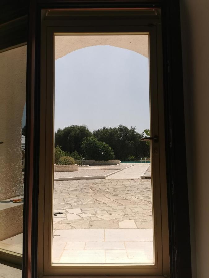 Trullo Del Paradiso, Piscina - Giardino Ceglie Messapica Exterior photo